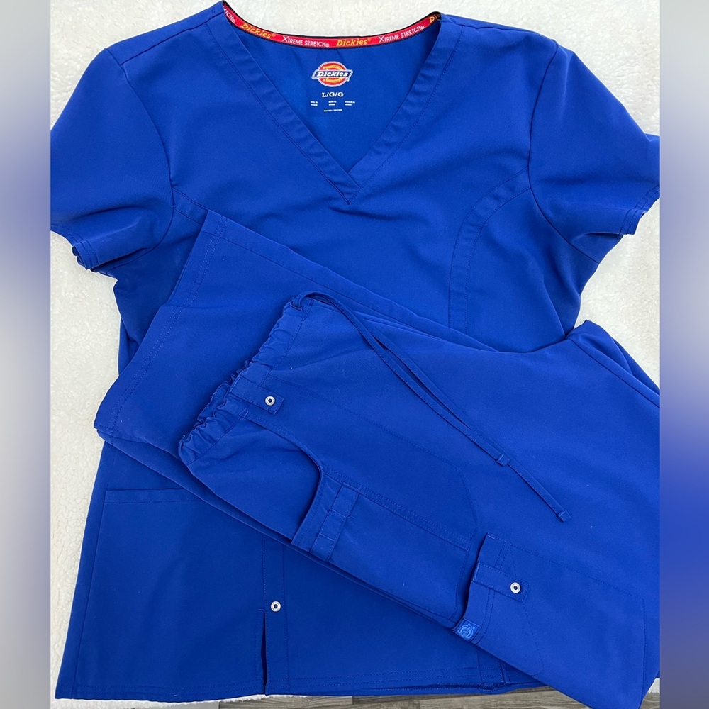 EUC-Dickies Extreme Stretch Scrub Set